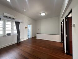 Lowland Garden (D19), Shop House #589872671